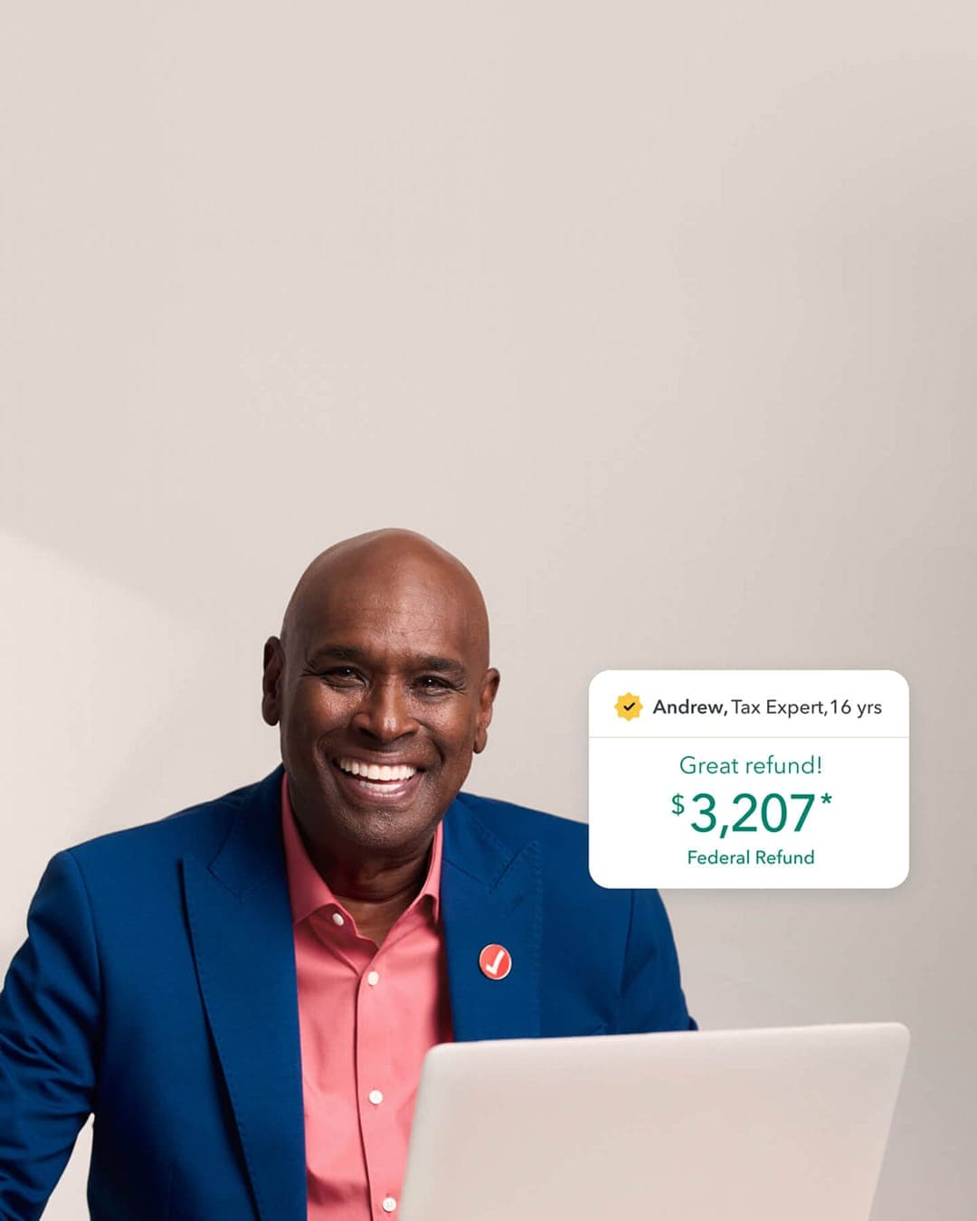 Andrew, a tax expert with 16 years’ experience, is ready to help with your taxes.